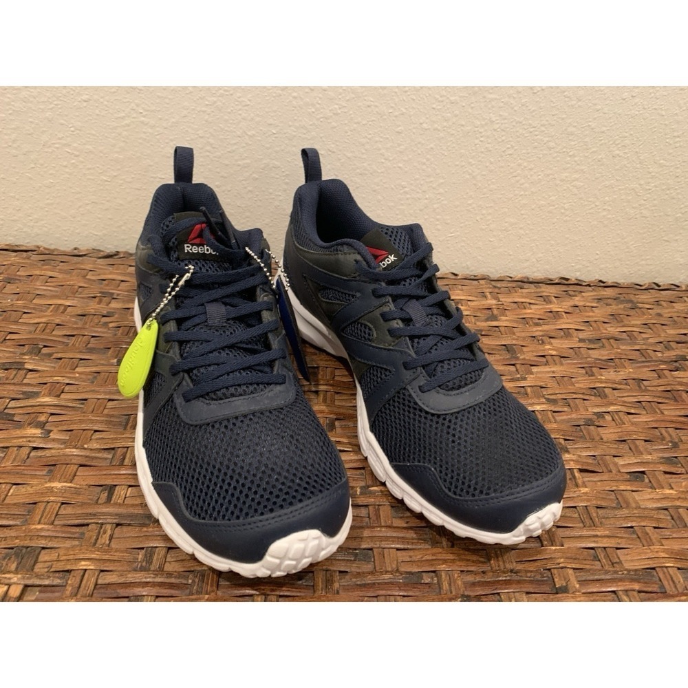 Size 10.5-  Reebok Fusium Run 2.0 Collegiate Navy